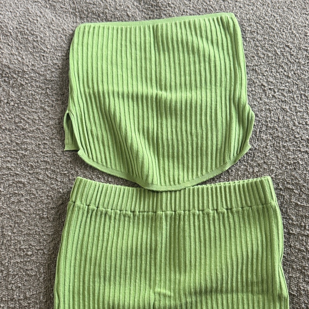 Green Ribbed Knit Top and Skirt Set